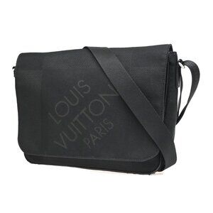LOUIS VUITTON Petit Messager Shoulder Bag Damier Geant Leather BK M93618 38FB992